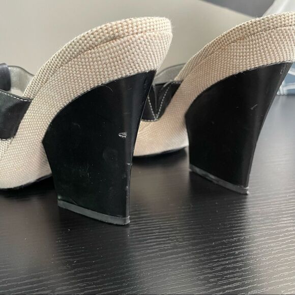 Nine West WNCOBALT Vintage Linen and Leather Upper Slide On Heeled Sandal, 10 - Picture 12 of 16